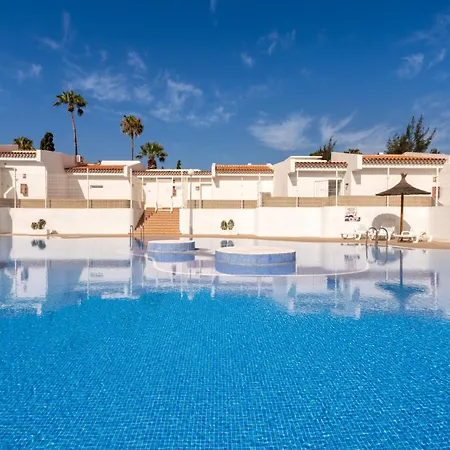 Aqua Garden - Spacious 3-bedroom With Terrace, Bbq & Pool Access In Costa Adeje (Tenerife)