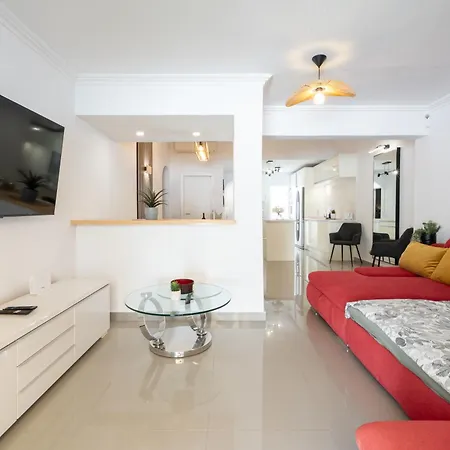 Vila Aqua Garden - Spacious 3-bedroom With Terrace, Bbq & Pool Access In *