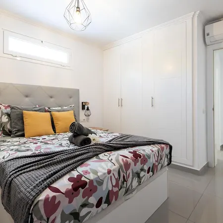 Aqua Garden - Spacious 3-bedroom With Terrace, Bbq & Pool Access In Costa Adeje (Tenerife)
